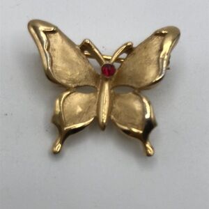 VTG Crown Trifari Butterfly Pin Small Gold Tone Red Rhinestone.